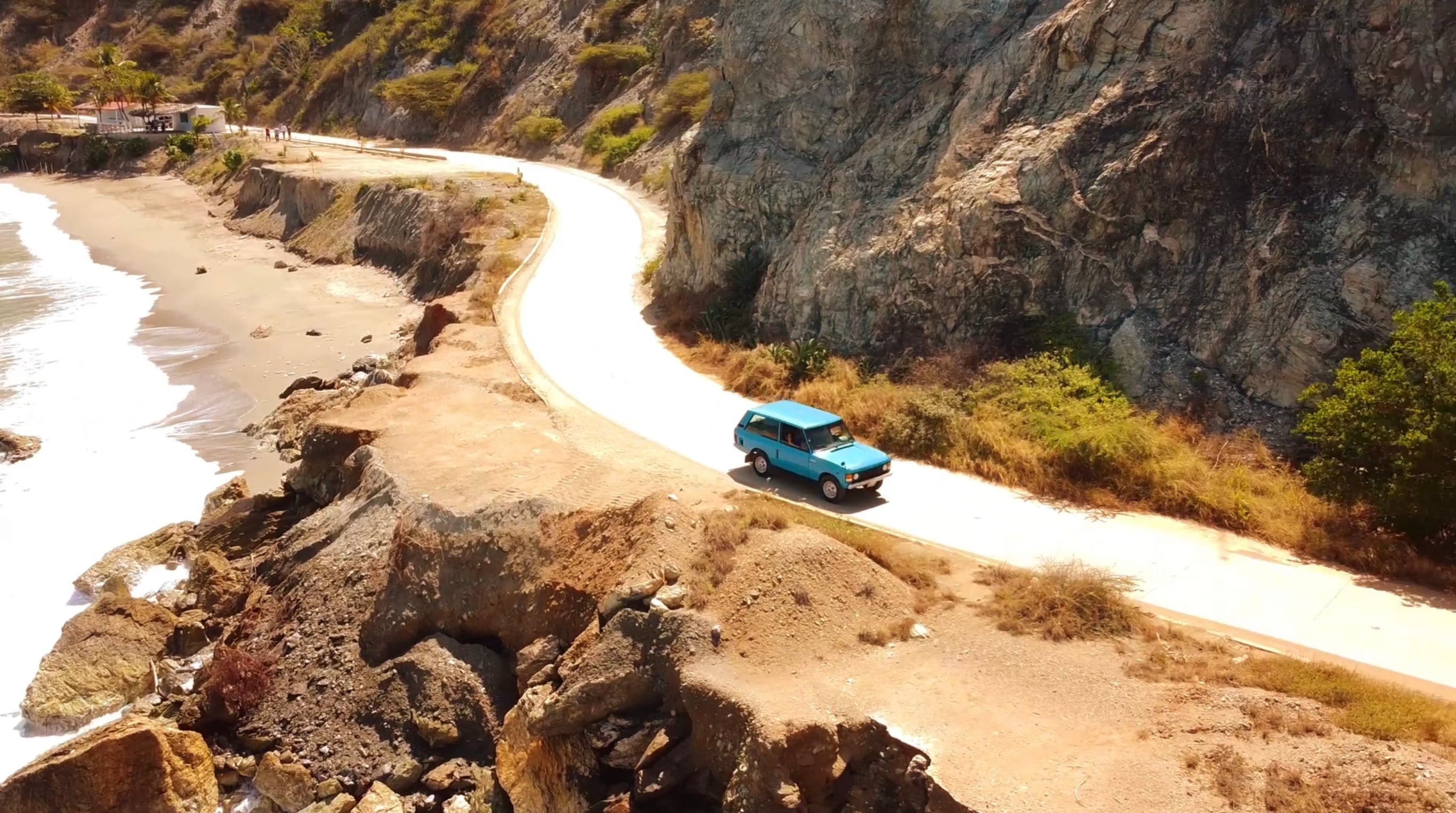 Load video: The Range Rover Classic lifestyle stays forever..History preserved.. Heritage restored..